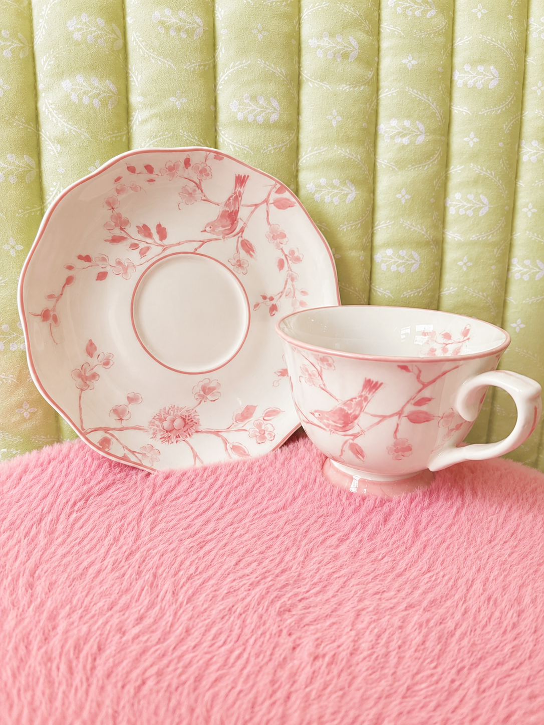 šø Rose Garden Tea Cup