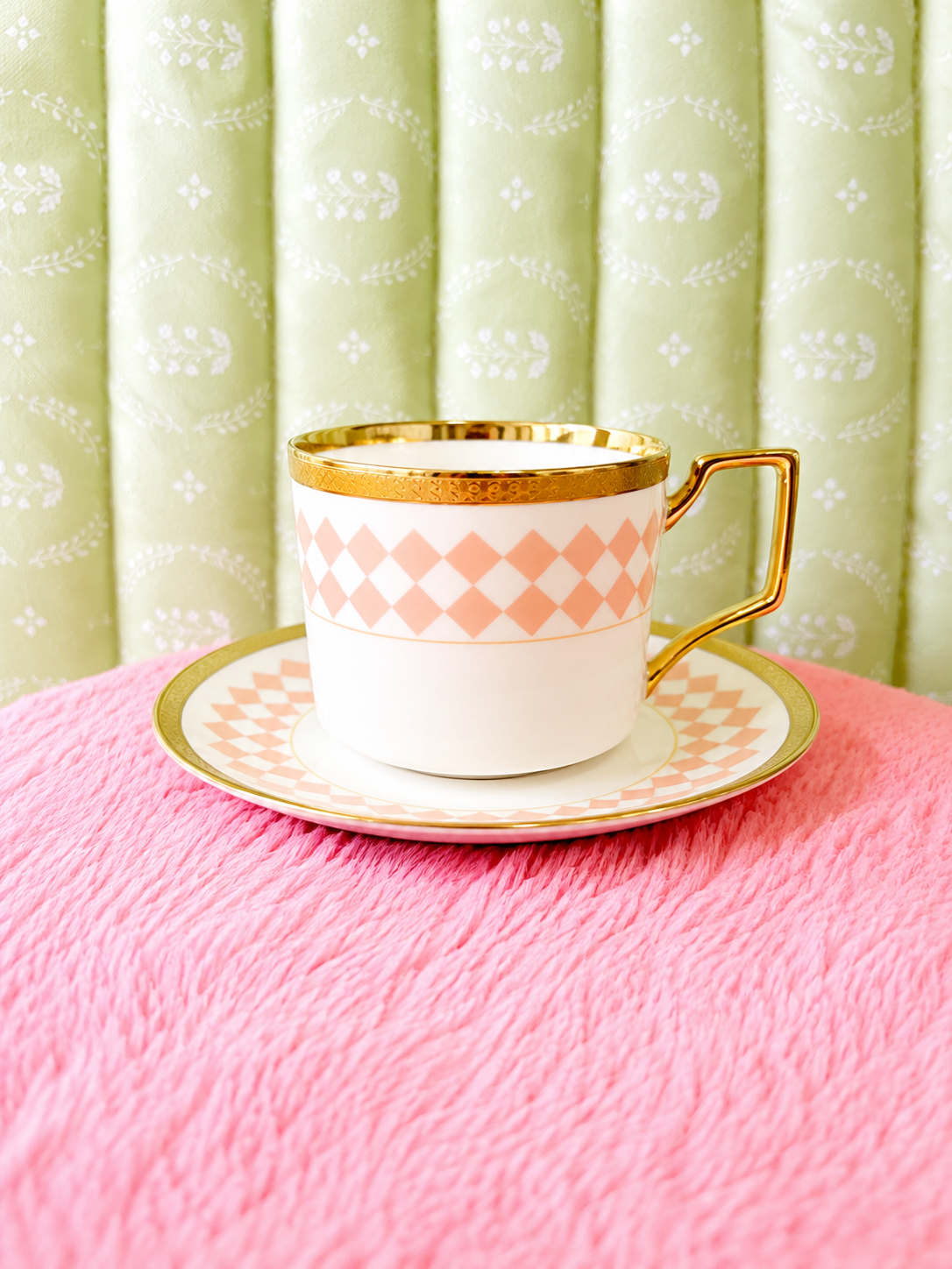 🌷 Blush Harlequin Tea Cup