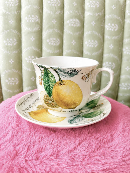 🍋 Lemon Grove Tea Cup